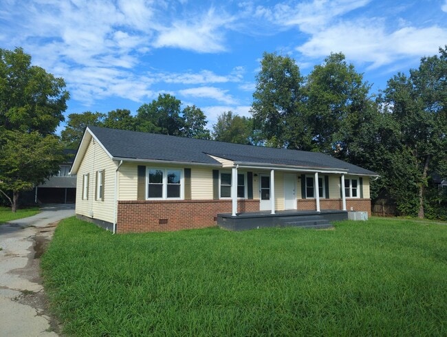 Building Photo - 109 Signal View St