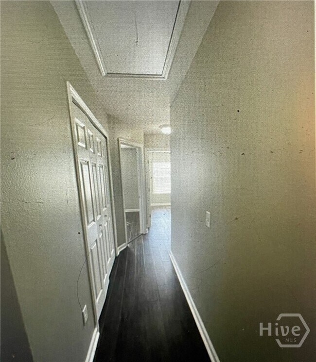 Building Photo - 510 Canyon Oak Loop