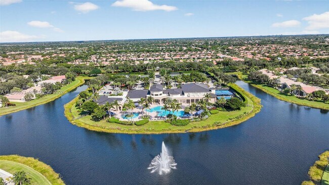 Building Photo - 6833 Watertown Dr