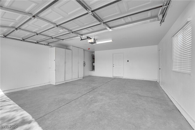 Building Photo - 5608 Cory Pl