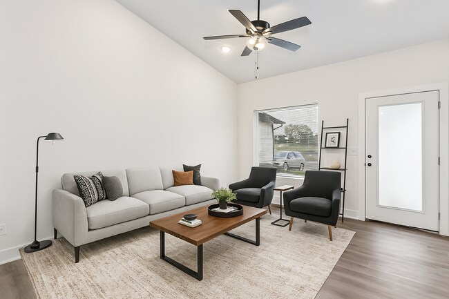 Building Photo - 5121/23 S Chase Ave