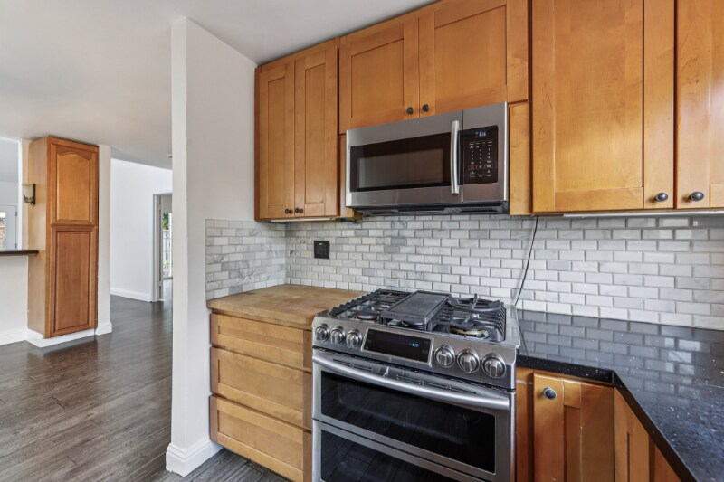 Building Photo - 1040 N Capitol Ave