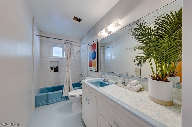 Building Photo - 1245 S 15th St