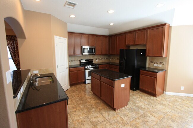 Building Photo - 13905 Turkey Hollow Trail