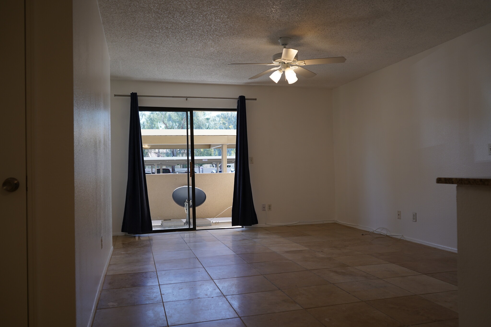 Building Photo - 4850 E Desert Cove Ave