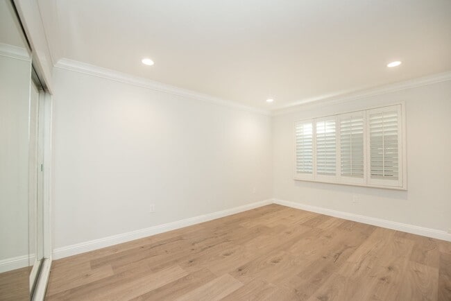 Building Photo - Mesa Verde