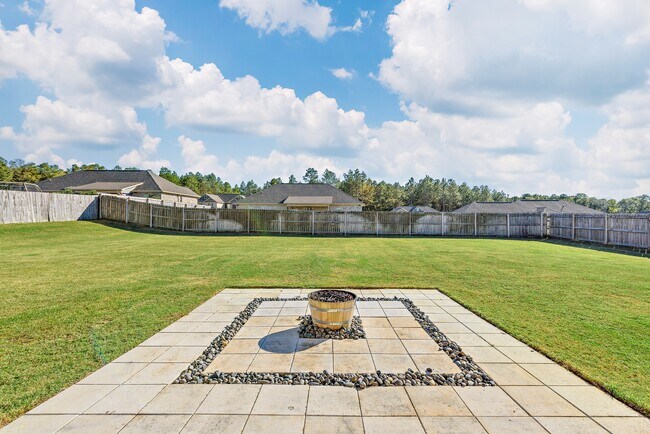 Building Photo - 103 Allisha Ct