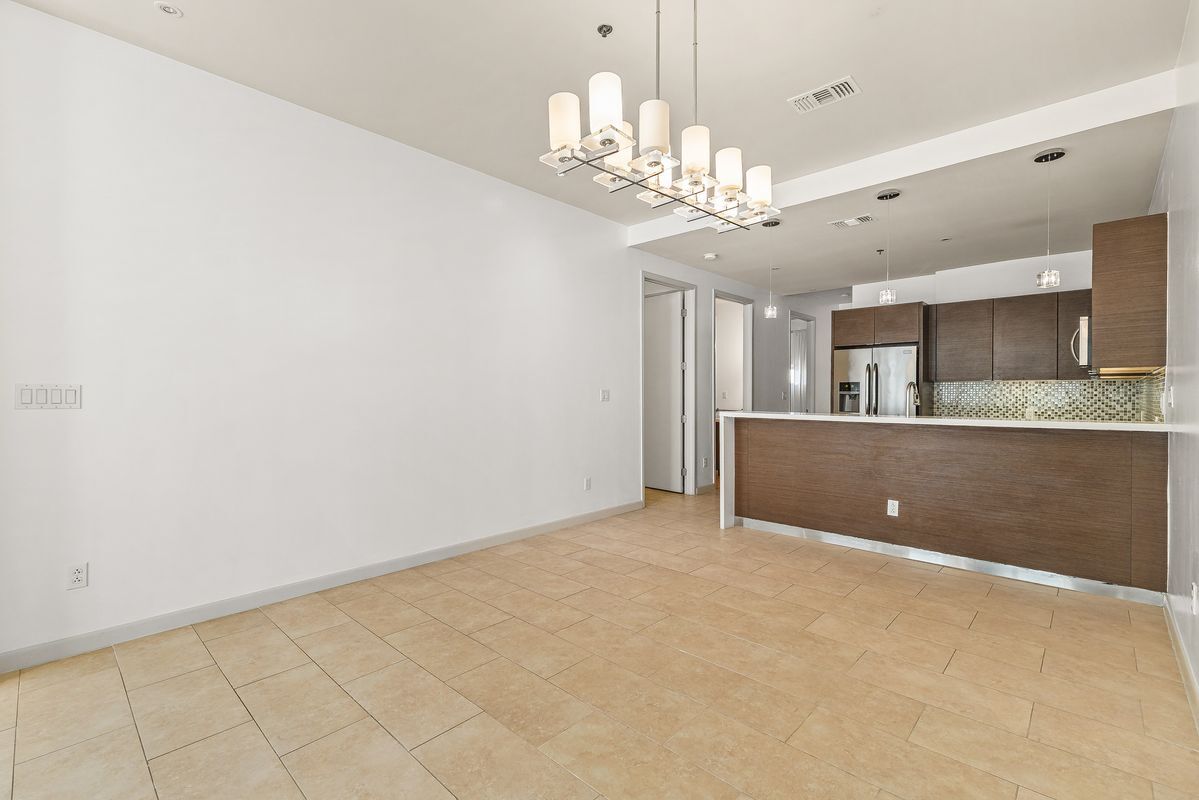 Building Photo - 17902 La Cantera Pkwy