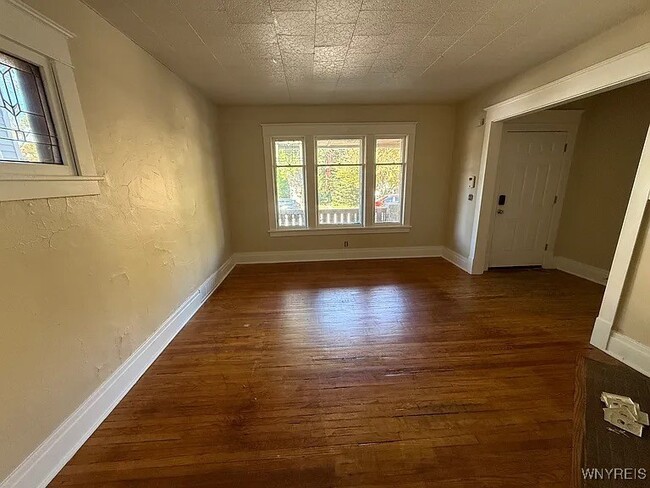 Building Photo - 76 Vernon Pl