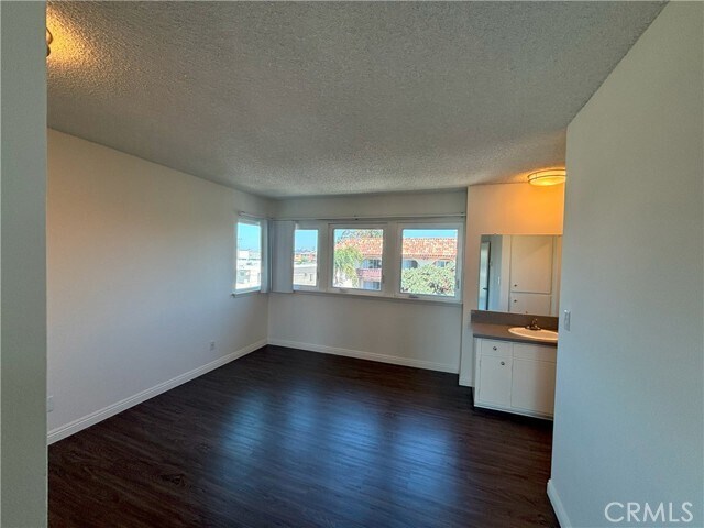 Building Photo - 3710 Garnet St