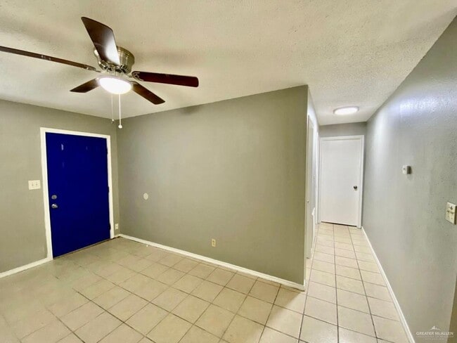 Building Photo - 9 S McColl Rd