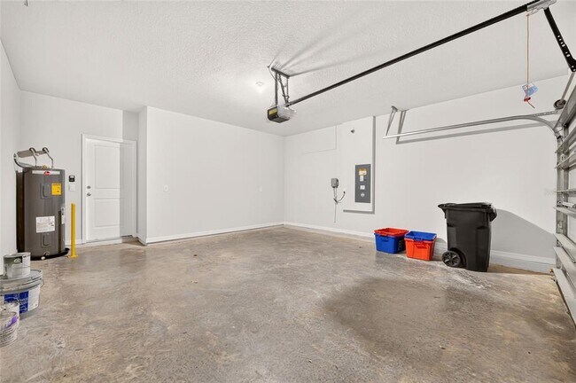 Building Photo - 13633 NW 14th Pl