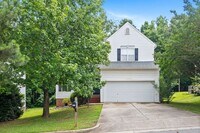 Building Photo - Spacious 3-Bed / 2.5-Bath Home in Southwes...