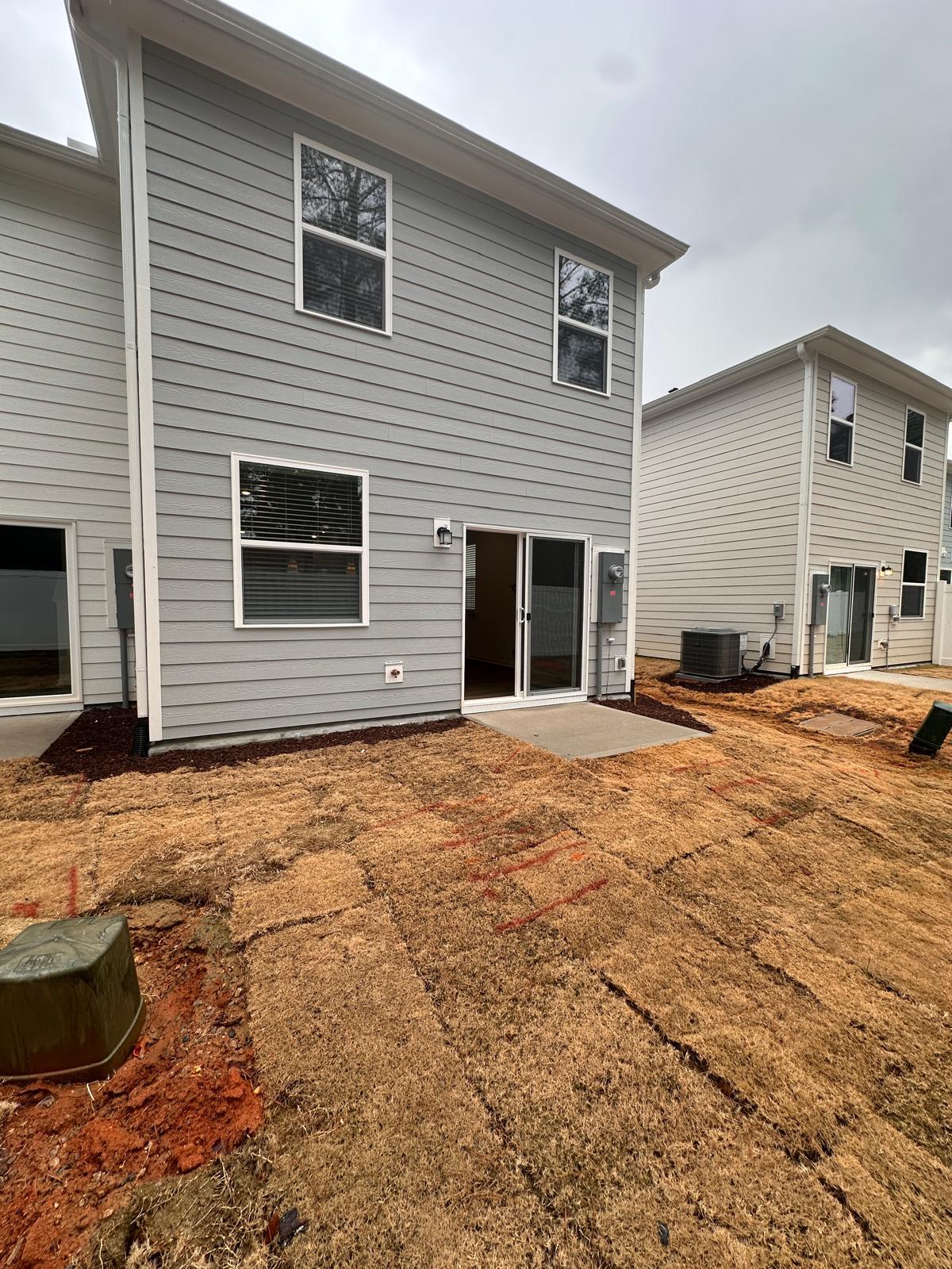 Building Photo - 10615 Brookside Reserve Rd