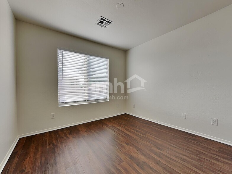 Building Photo - 2138 S Compton