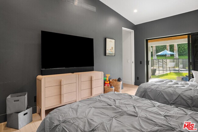 Building Photo - 70461 Boothill Rd