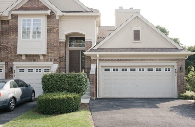 Primary Photo - 501 Saddlebrook Ln