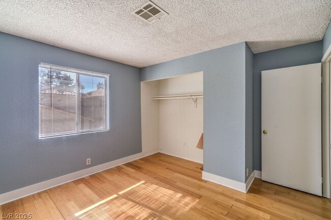 Building Photo - 7961 Lions Rock Way