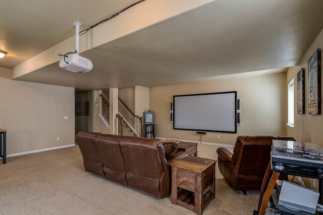 Building Photo - 7868 Renegade Hill Dr