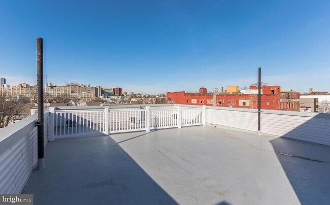Building Photo - 1845 N 6th St