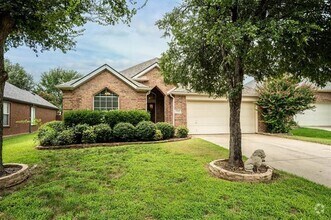 Building Photo - 6604 Hayling Way