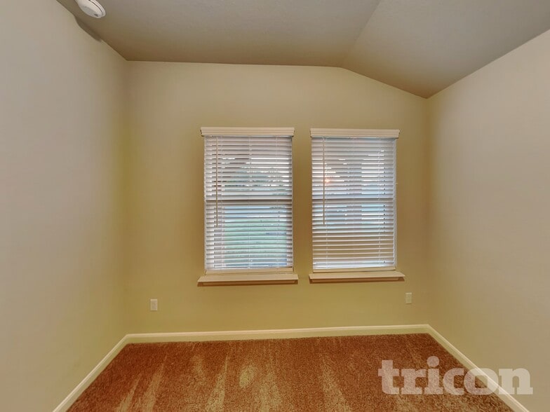 Building Photo - 6011 Noah Pl