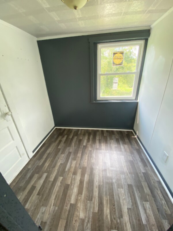 Building Photo - 582 Shoup Ave