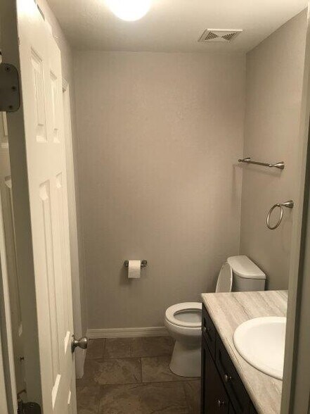1/2 Bath - 820 Hardy Springs Cir