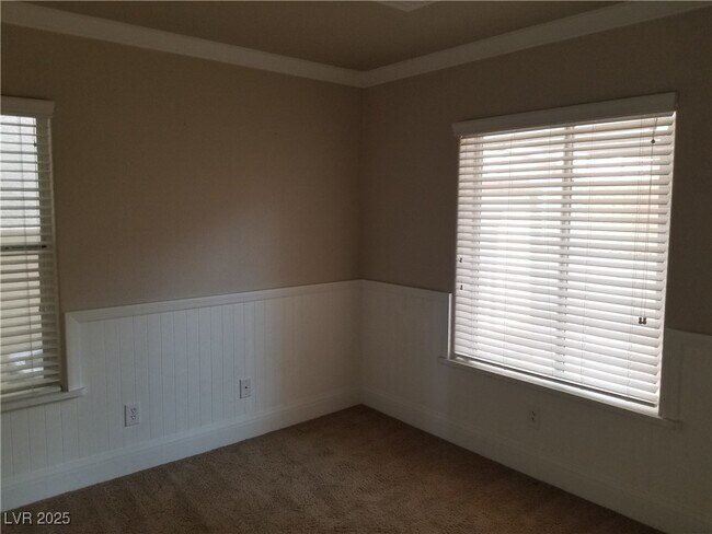 Building Photo - 6447 Oak Savanna Ct