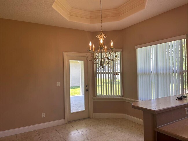 Building Photo - 20 Woodfield Dr