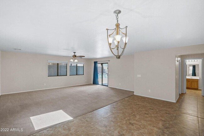 Building Photo - 15422 N 169th Ln