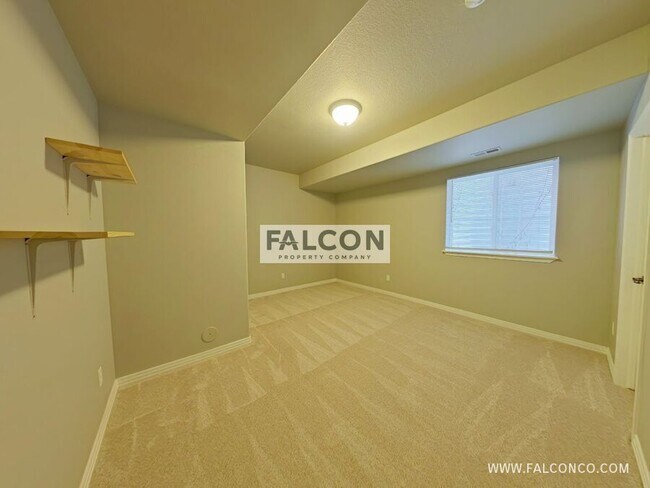 Building Photo - 8193 Winding Passage Dr