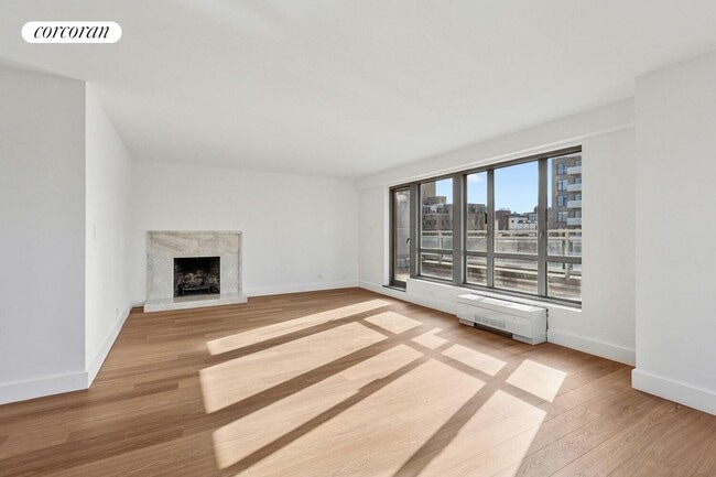 Building Photo - 501 E 87th St