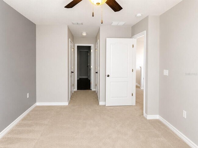 Building Photo - 5602 Rutherford Pl
