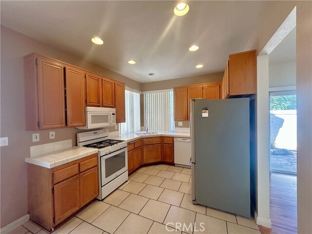 Building Photo - 864 Bramble Ln