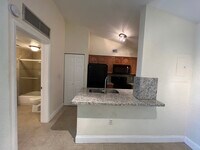 Building Photo - 2803 N Oakland Forest Dr