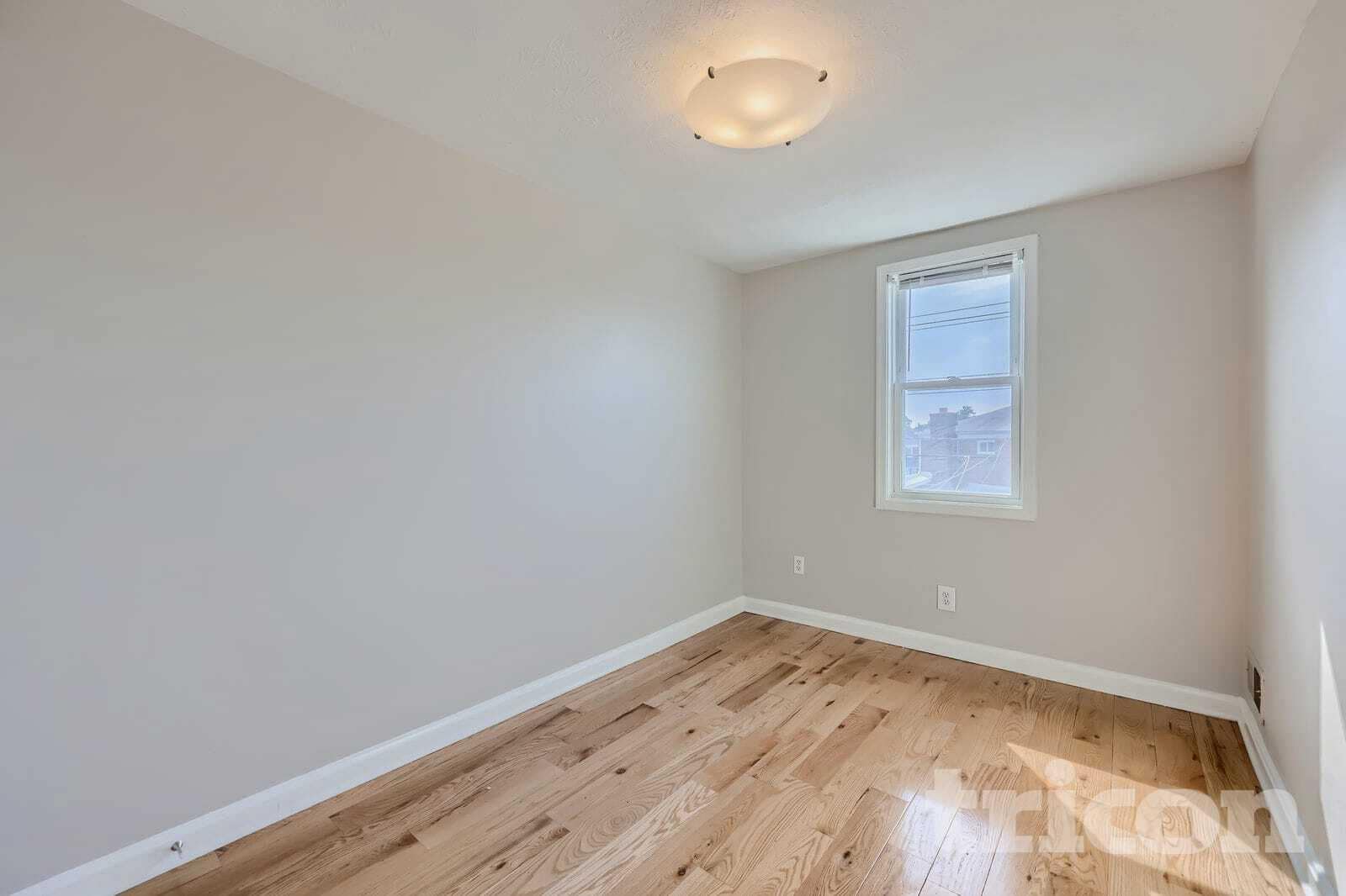 Building Photo - 7908 St Monica Dr