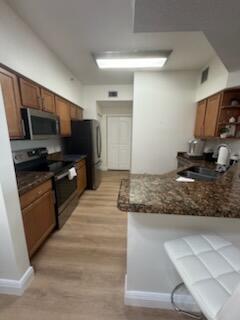 Building Photo - 9873 Baywinds Blvd