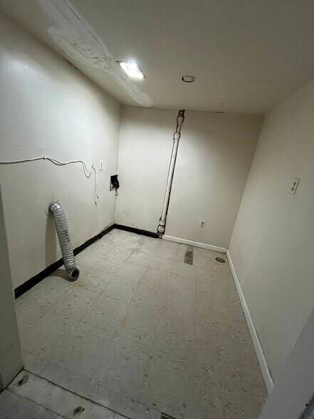 Building Photo - 3313 Tisdale Dr