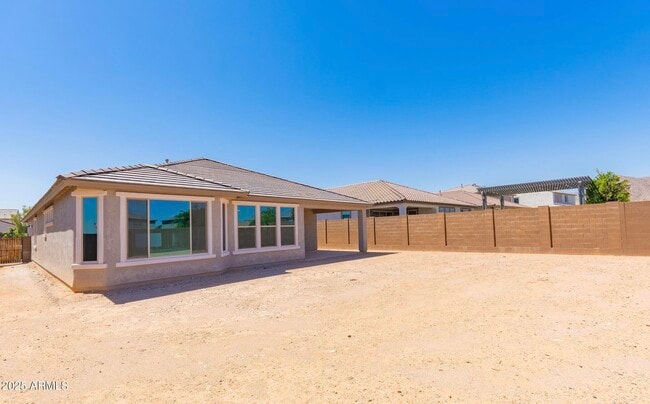 Building Photo - 19584 W San Miguel Ave