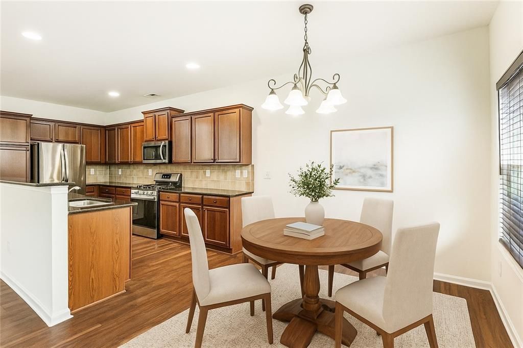 Building Photo - 13294 Kemper Rd