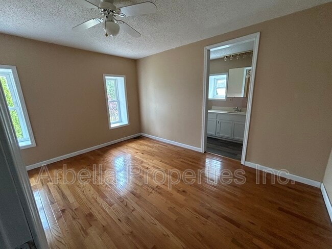 Building Photo - 295 Arrowood Rd