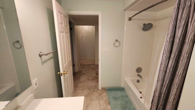 Building Photo - 1430 E 900 S