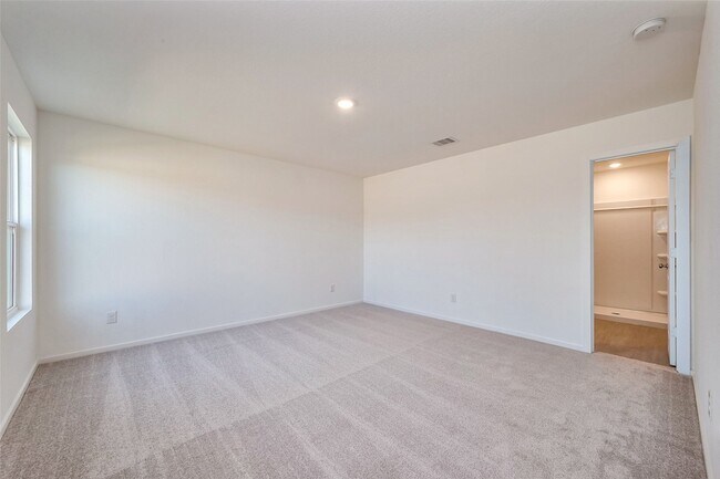 Building Photo - 18224 Pontecorvo Ln