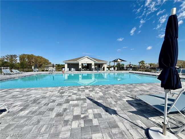 Building Photo - 20061 Green Pasture Rd