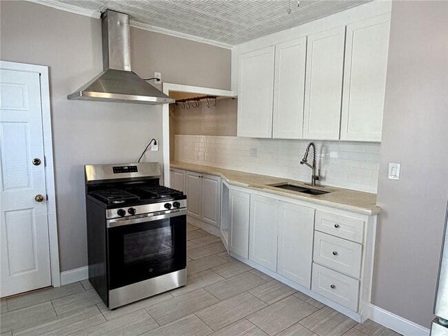 Building Photo - 199 Morris Ave