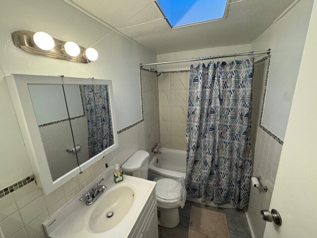 Building Photo - 7956 Eastdale Rd