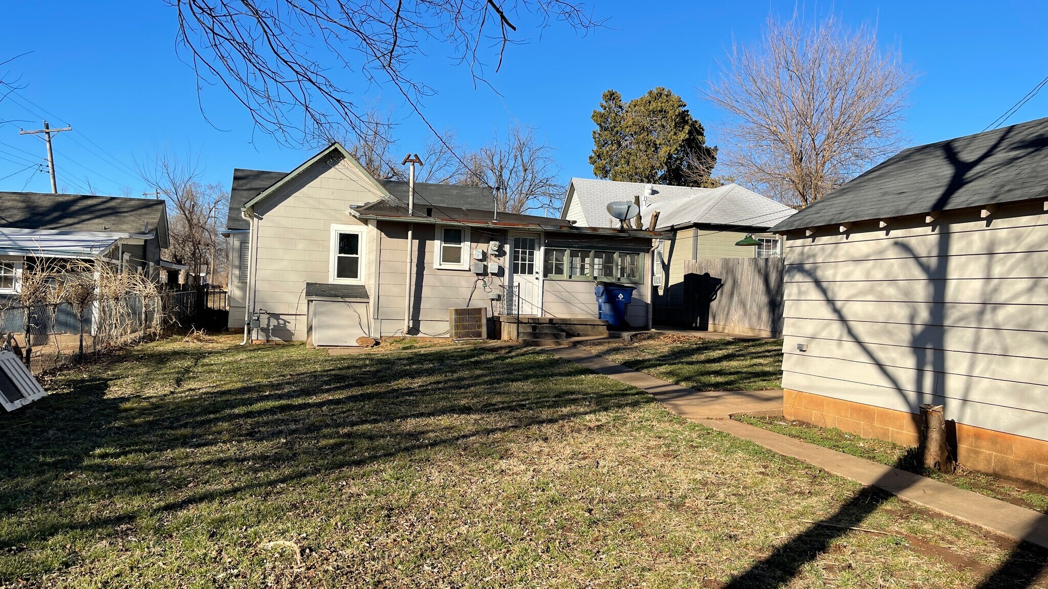 Fenced backyard - 315 East Logan Avenue
