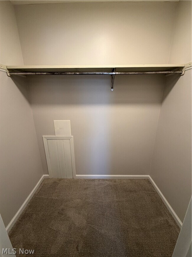 Building Photo - 118 Carter Cir