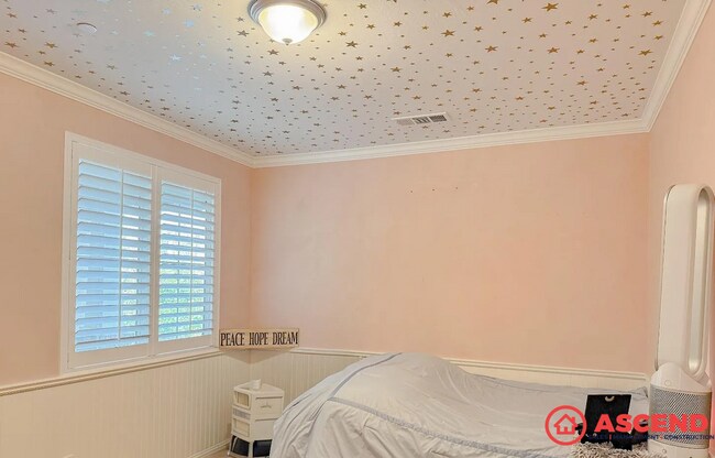 Building Photo - Spacious 4-Bedroom Home with Solar, Garage & HOA Community Living!